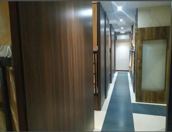 Almas Dormitory 24 Hours Aircondition Bombay Extérieur photo